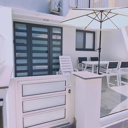 Διαμέρισμα Nissi Twins Apts *