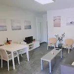 Nissi Twins Apts * Ajia Napa