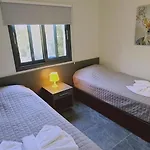 Nissi Twins Apts * Ajia Napa