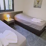 Nissi Twins Apts Ajia Napa