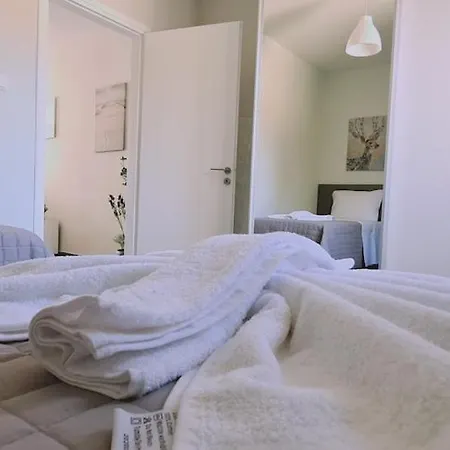 Nissi Twins Apts