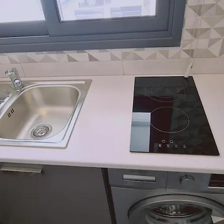 Nissi Twins Apts Appartamento