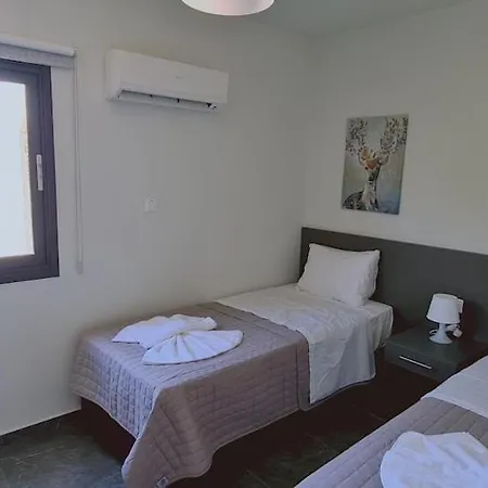 Nissi Twins Apts